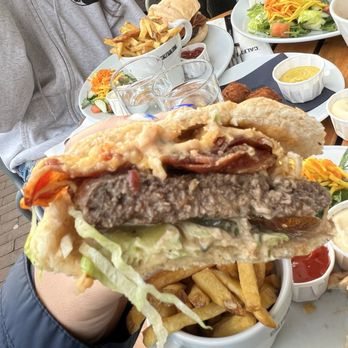 Calf & Bloom - Burger - Pubs Near Me - Amsterdam, New Hampshire