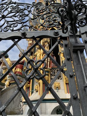 Schöner Brunnen by null