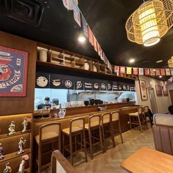 Umaka Ramen - Inside