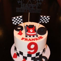 Gingersnaps Bakery - Cake from gingersnaps