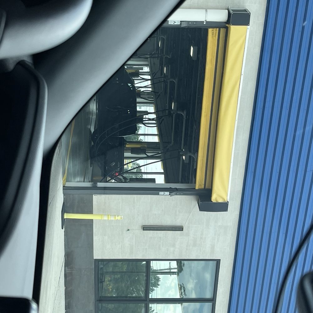 Robin Auto Wash - Auto Detailing Near Me - Utica, Michigan Robin Auto Wash - Auto Detailing Near Me - Utica, Michigan