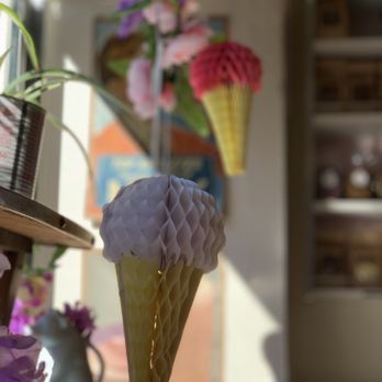 Mary's Milk Bar - Ice Cream & Frozen Yogurt Near Me - Edinburgh, EDH