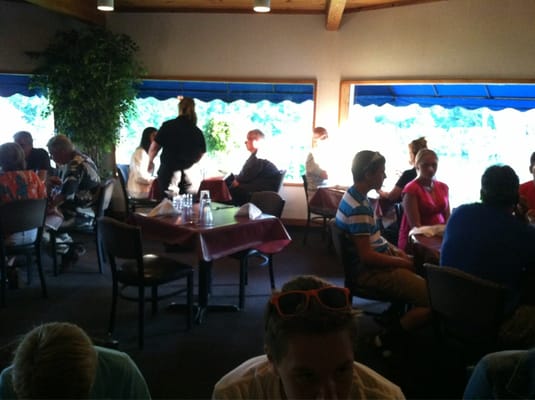 Bluebird Restaurant & Tavern by null