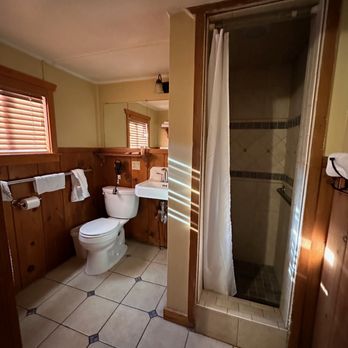 Convict Lake Resort - Shower is tight for above average sized people. - Hotels Near Me - Mammoth Lakes, California