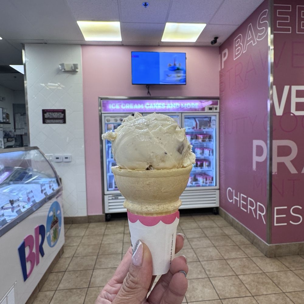 Baskin-Robbins - Ice Cream & Frozen Yogurt Near Me - Vista, California Baskin-Robbins - Ice Cream & Frozen Yogurt Near Me - Vista, California