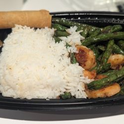 Shrimp and green beans lunch specials