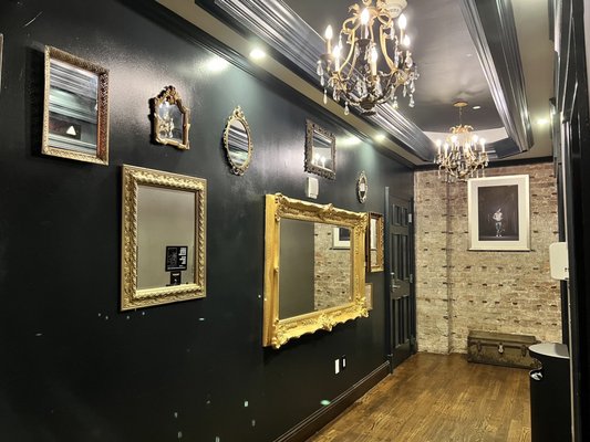 Q&C Hotel and Bar New Orleans, Autograph Collection by null