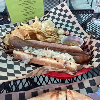 Wenatchee Valley Brewing Company - Bratwurst - Breweries Near Me - Wenatchee, Washington