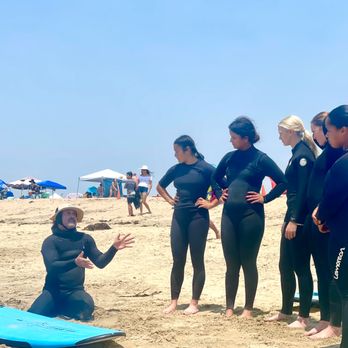 Let's Go Surf School - Instructor JP preparing students - Surf Schools Near Me Let's Go Surf School - Instructor JP preparing students - Surf Schools Near Me