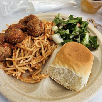 Tanner Park Senior Center - Lunch - Senior Centers Near Me - Copiague, New York