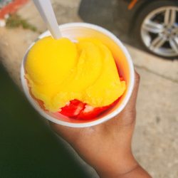Rio's Italian Ice - Mango, berry Pomegranate