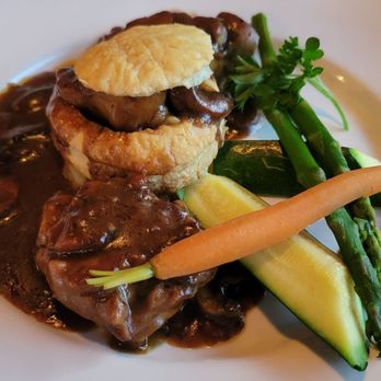 Le Chat Noir - Veal sweetbreads - French Near Me - Riverside, California Le Chat Noir - Veal sweetbreads - French Near Me - Riverside, California