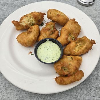 Moss Beach Distillery - Artichoke hearts were good but crab cakes were much better. - Seafood Near Me - Moss Beach, California
