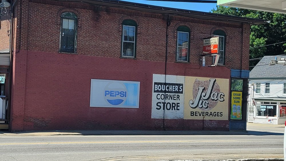 Boucher's Corner Store Logo