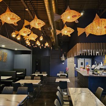 Thai Stellar - the interior of a restaurant - Salad Near Me - Pearland, Texas