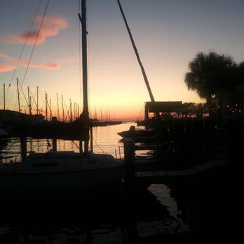 Sunset Pointe - Bars Near Me - Fairhope, Alabama