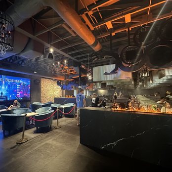 Seapot - Interior - Hot Pot Near Me - Plano, Texas Seapot - Interior - Hot Pot Near Me - Plano, Texas