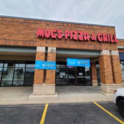 Mug's Pizza & Grill - Entrance