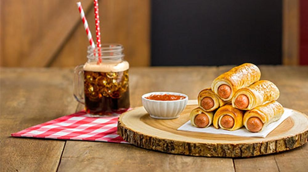 Ben's Soft Pretzels Logo