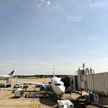 George Bush Intercontinental Airport - Terminal E - United Airlines - Airport Terminals Near Me - Houston, Texas George Bush Intercontinental Airport - Terminal E - United Airlines - Airport Terminals Near Me - Houston, Texas
