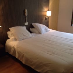 Hôtel des Thermes - Chambre pas trop mal