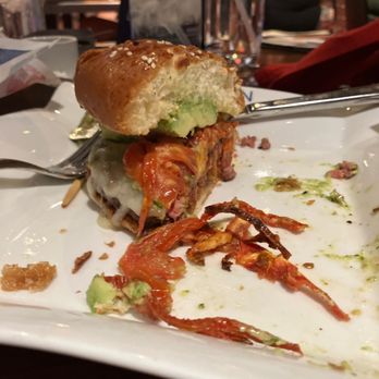 Gordon Ramsay Burger Las Vegas - Hell's Kitchen Burger - Burgers Near Me - Las Vegas, Nevada