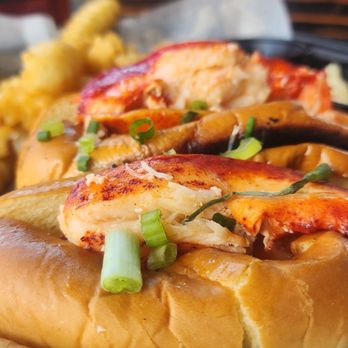 Tiki Docks Skyway - Lobster Rolls - Tiki Bars Near Me - St. Petersburg, Florida Tiki Docks Skyway - Lobster Rolls - Tiki Bars Near Me - St. Petersburg, Florida