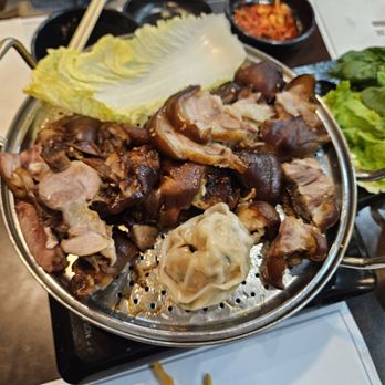 Myungdong - Steam our own food to keep it hot - Korean Near Me - Markham, Ontario