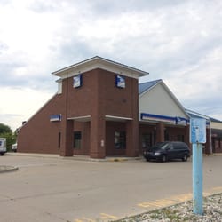 US Post Office - Tons of parking which is nice