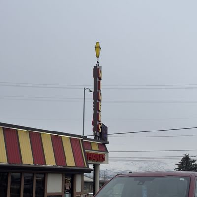 Miner's Drive-In Restaurant by null