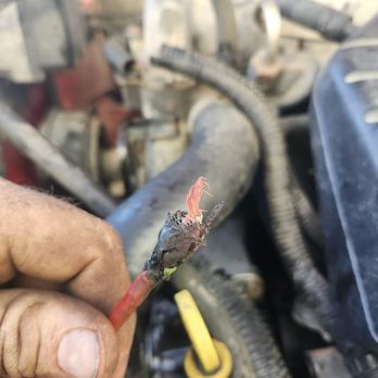 Mobile Dot Pitstop - No charging issue - Commercial Truck Repair Near Me - Park River, North Dakota