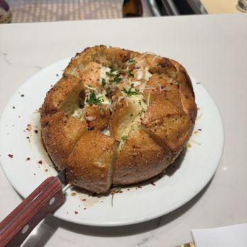 Q1227 Restaurant - Famous bread bowl - New American Near Me - Roseville, California Q1227 Restaurant - Famous bread bowl - New American Near Me - Roseville, California