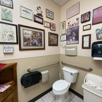 Mom's Diner - a bathroom with a toilet and a trash can - Diners Near Me - Pahrump, Nevada Mom's Diner - a bathroom with a toilet and a trash can - Diners Near Me - Pahrump, Nevada