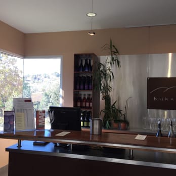 Kukkula Winery - Wine bar - Wineries Near Me - Paso Robles, California