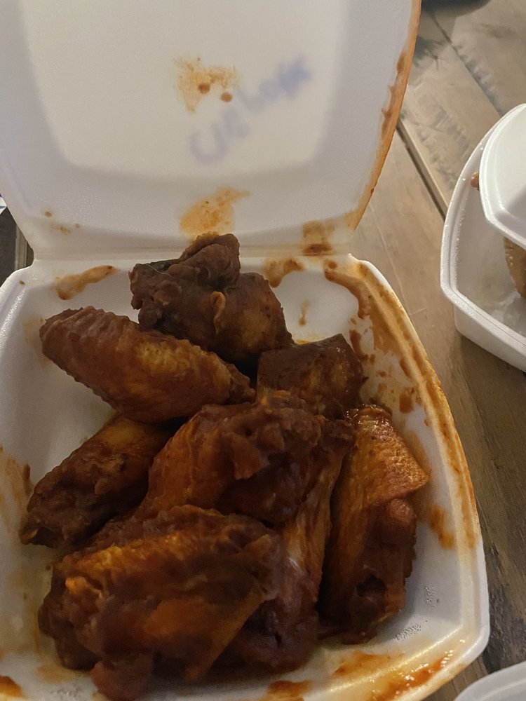 USA WINGS Updated October 2024 29 Photos & 45 Reviews 54 E