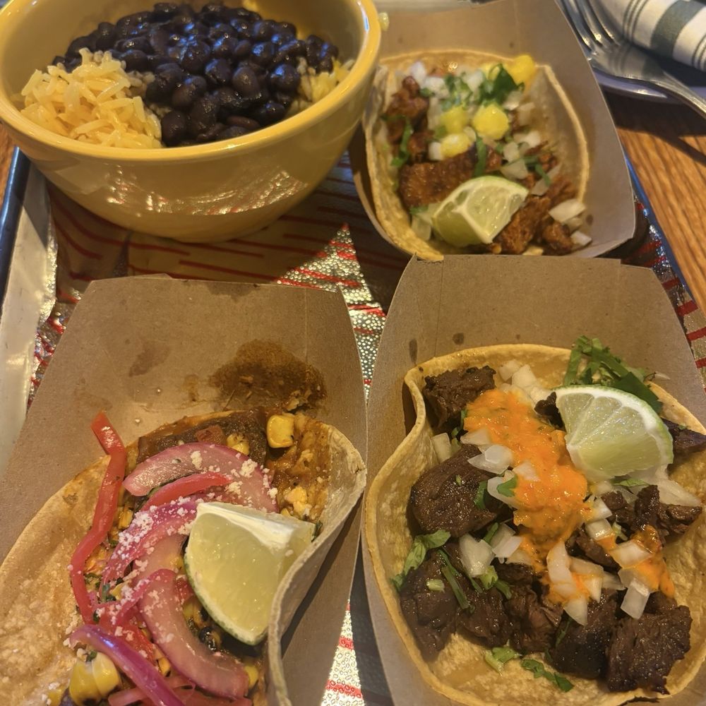 Playa Betty’s - Al pastor, CARNE ASADA, short rib - Mexican Near Me - New York, New York Playa Betty’s - Al pastor, CARNE ASADA, short rib - Mexican Near Me - New York, New York