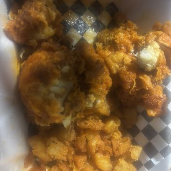 Nana’s Kitchen - Cauliflower buffalo wings an fries - Vegan Near Me - Chandler, Arizona
