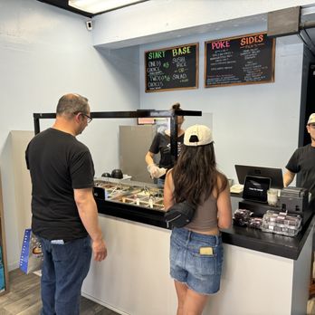 Poke Fix Hawaii - Sushi Bars Near Me - Honolulu, Hawaii Poke Fix Hawaii - Sushi Bars Near Me - Honolulu, Hawaii