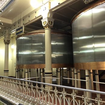 Budweiser Brewery Experience - Beer Tours Near Me - Saint Louis, Missouri