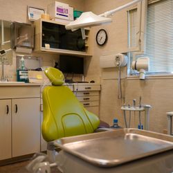Zhao Dental - Inside one of our clean, fully equipped treatment rooms. We maintain a modern and highly sanitary environment.