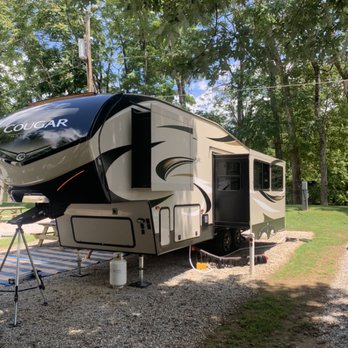 RV Daze - Cougar all set up in NC Mountains! - RV Rental Near Me - Burlington, North Carolina RV Daze - Cougar all set up in NC Mountains! - RV Rental Near Me - Burlington, North Carolina