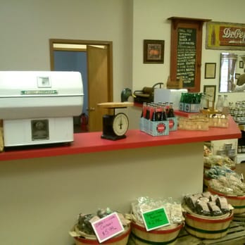 The Pickle Barrel - Old tyme counter display - Grocery Near Me - Metamora, Michigan
