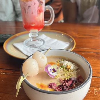 GupShup - Lychee Ki Tehree Rabdi (front), Kulfi Falooda (back) - Indian Near Me - New York, New York GupShup - Lychee Ki Tehree Rabdi (front), Kulfi Falooda (back) - Indian Near Me - New York, New York