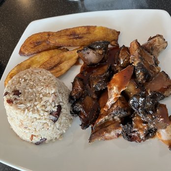 The Well Jamaican Restaurant - Jerk Pork - Seafood Near Me - Randolph, Massachusetts