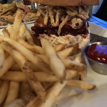 Cascadia Public House - Tofu barbecue burger - Gastropubs Near Me - Spokane, Washington Cascadia Public House - Tofu barbecue burger - Gastropubs Near Me - Spokane, Washington