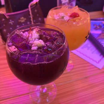 Nacion Sushi - Mango and Red wine sangria - Japanese Near Me - Miami, Florida