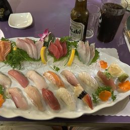 Sushi plate! Sushi plate!