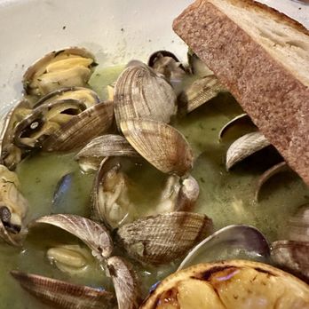 Fish - Steamer Bowl - Seafood Near Me - Sausalito, California Fish - Steamer Bowl - Seafood Near Me - Sausalito, California