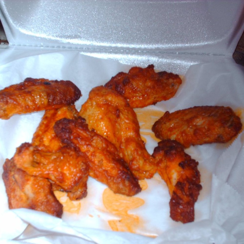 Mountain Mike's Pizza - 10 wings, bbq. choice of sauce, slightly spicy - Pizza Near Me - Milpitas, California Mountain Mike's Pizza - 10 wings, bbq. choice of sauce, slightly spicy - Pizza Near Me - Milpitas, California
