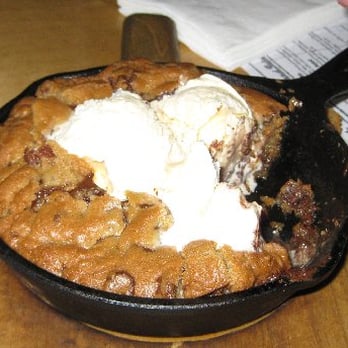 Kooky Canuck - Chocolate chip skillet cookie - New American Near Me - Memphis, Tennessee Kooky Canuck - Chocolate chip skillet cookie - New American Near Me - Memphis, Tennessee